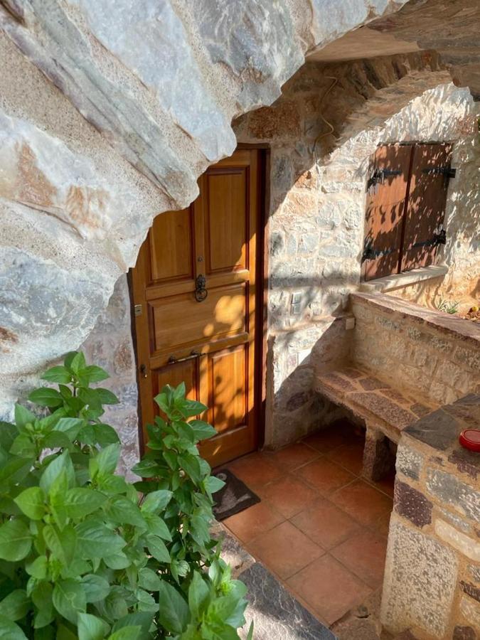 Find Your Peace In A Traditional Country House!! Láyia Dış mekan fotoğraf