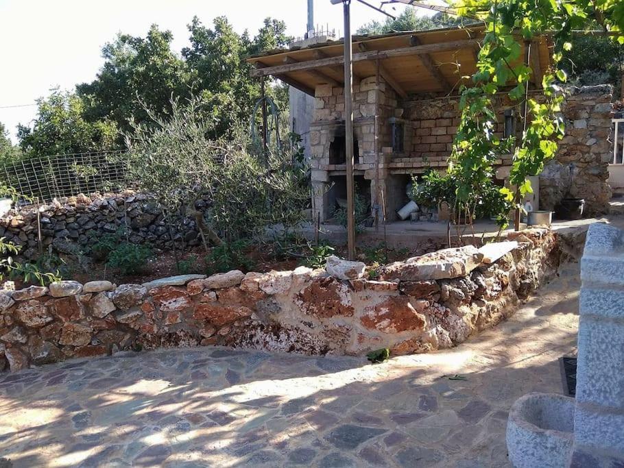 Find Your Peace In A Traditional Country House!! Láyia Dış mekan fotoğraf