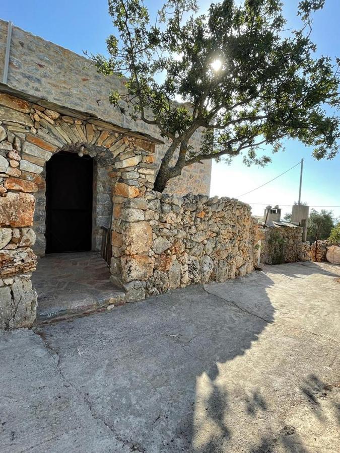 Find Your Peace In A Traditional Country House!! Láyia Dış mekan fotoğraf