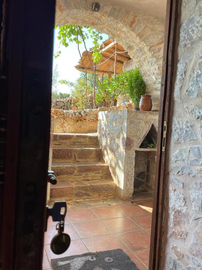Find Your Peace In A Traditional Country House!! Láyia Dış mekan fotoğraf