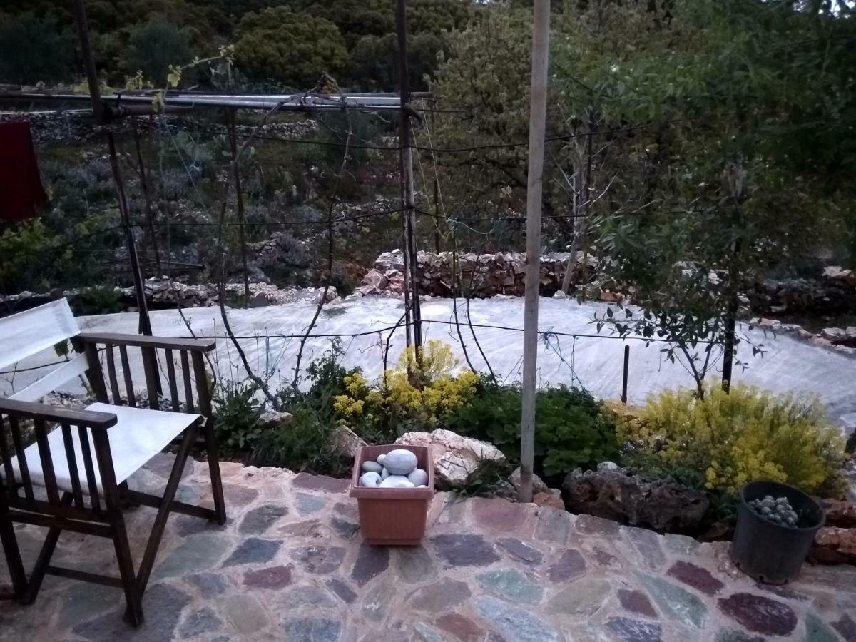 Find Your Peace In A Traditional Country House!! Láyia Dış mekan fotoğraf