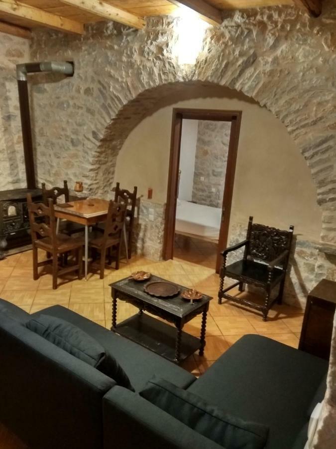 Find Your Peace In A Traditional Country House!! Láyia Dış mekan fotoğraf