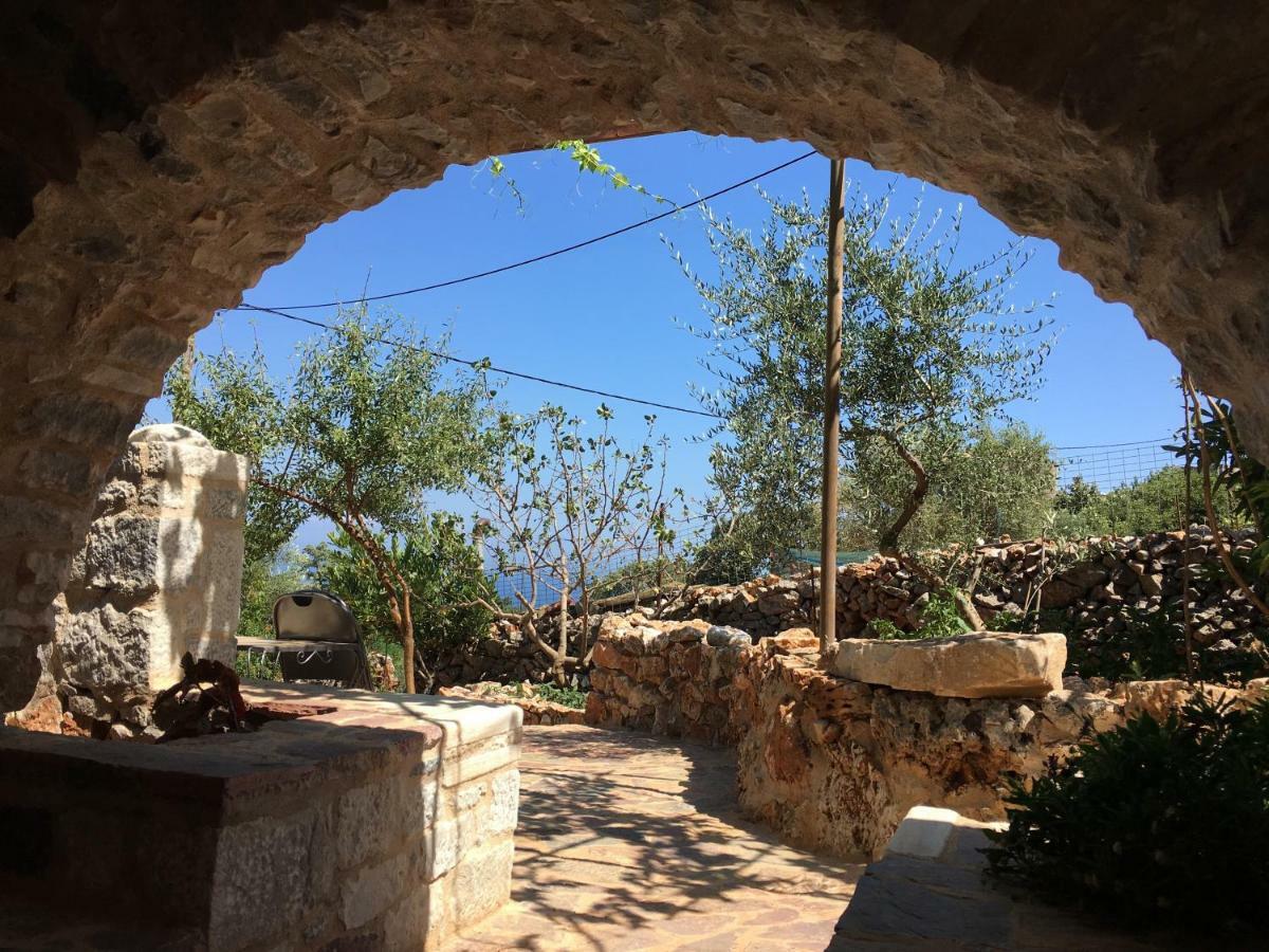 Find Your Peace In A Traditional Country House!! Láyia Dış mekan fotoğraf